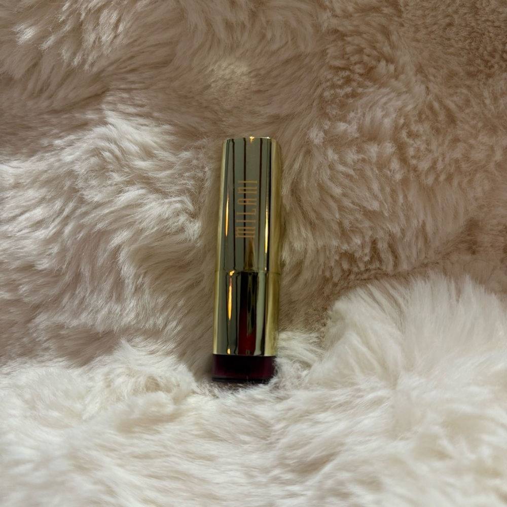 Milani lipstick ‘Matte Flirty’